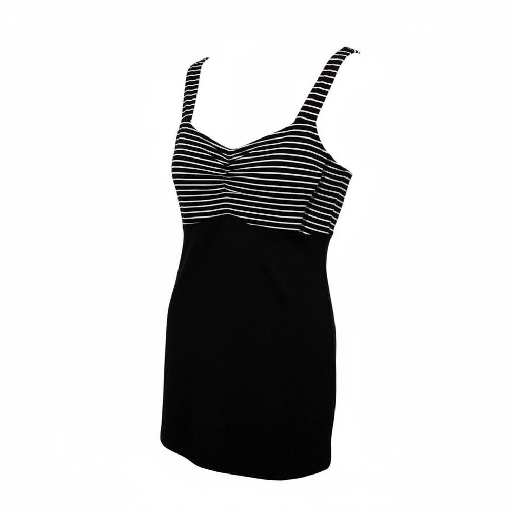 Lululemon black and white tank top, size 4